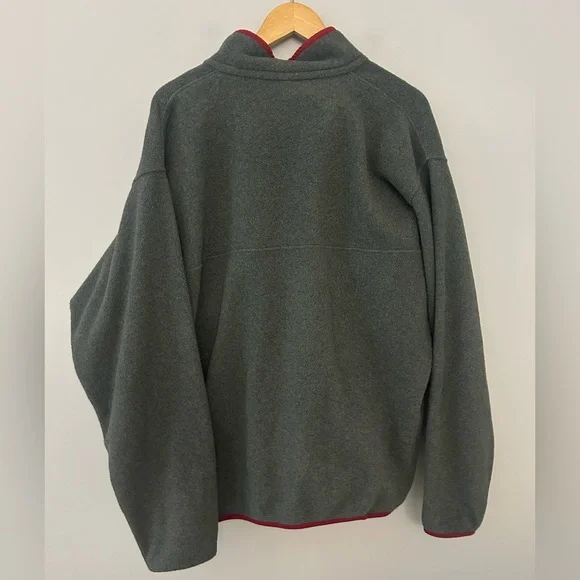 Patagonia Men's Lightweight Synchilla Snap-T Grey Red Pullover - Picture 2 of 4